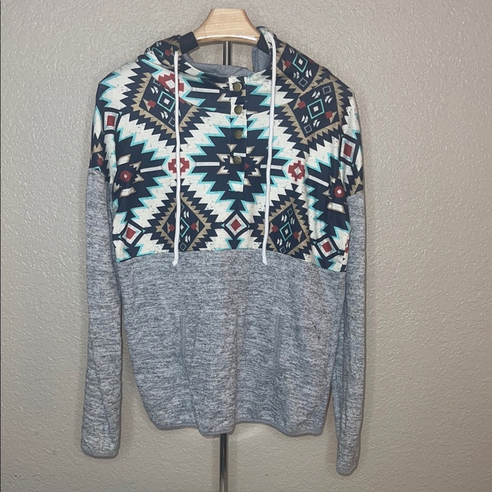 Aztec Pattern Gray Hoodie